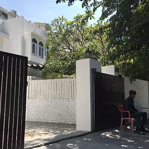  Bed & Breakfast Mahavir Niwas India